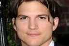 "Dwóch i pół": Ashton Kutcher oficjalnie za Charliego Sheena