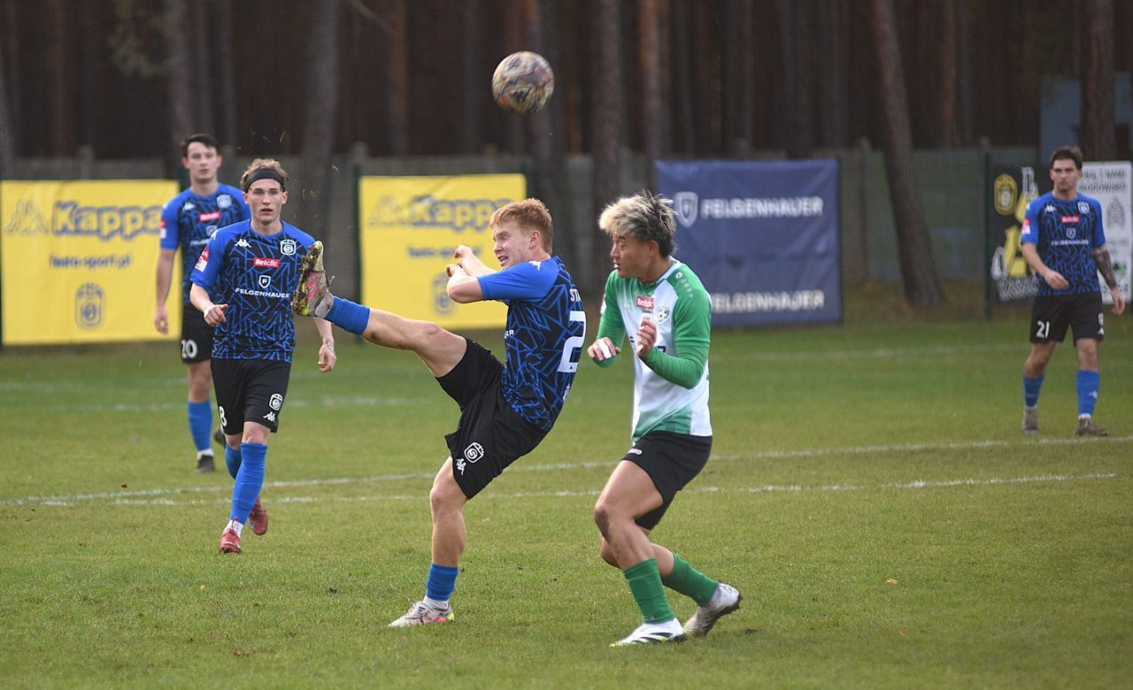 Piłkarze Stali Jasień najpierw strajkowali, teraz stracili trenera