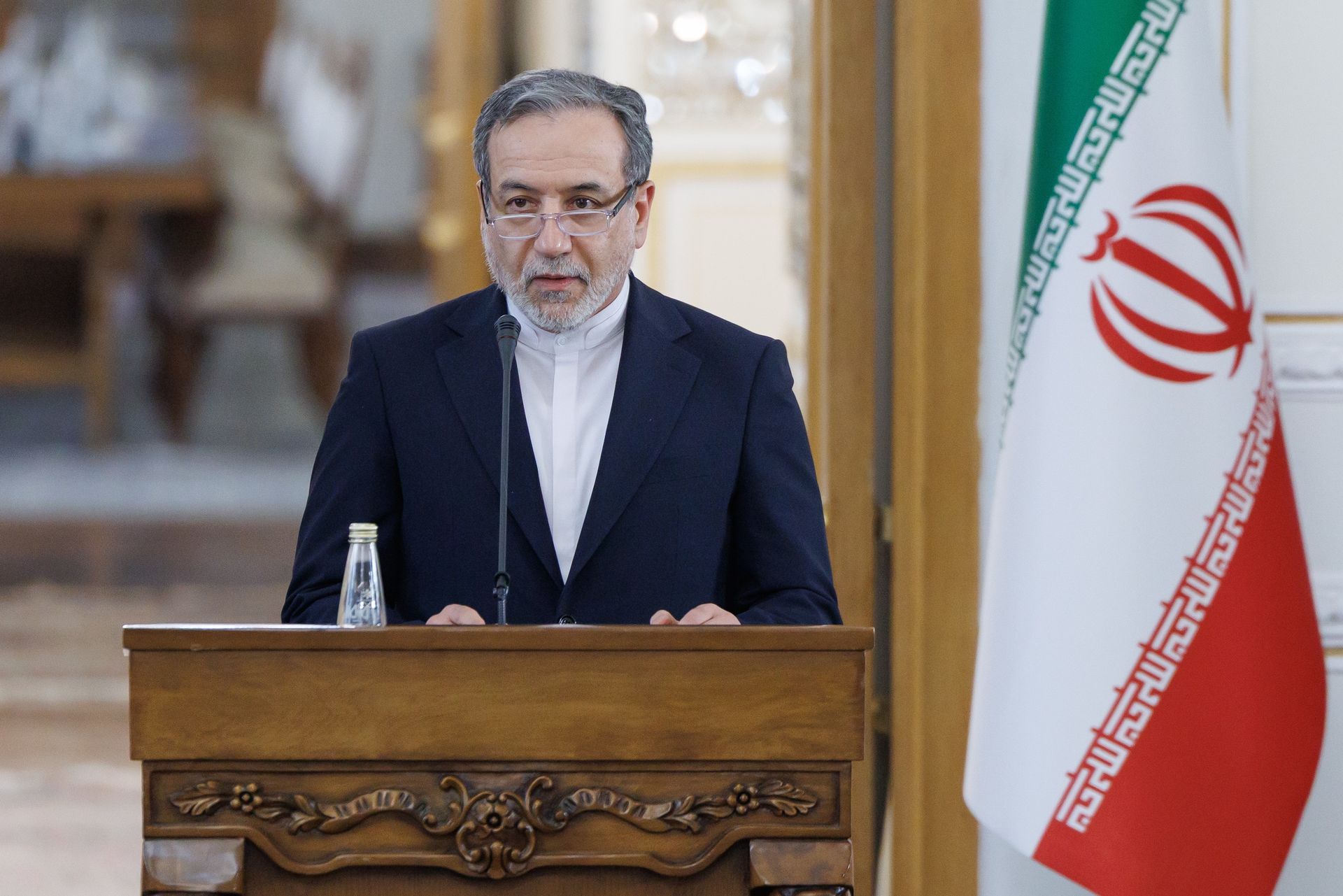 Działo się w nocy. Teheran o żądaniach ws. Ormuz. Strzelanina w USA