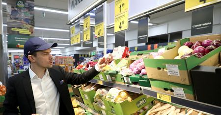 Biedronka ukarana. UOKiK domaga się 60 mln zł. Sieć się nie zgadza