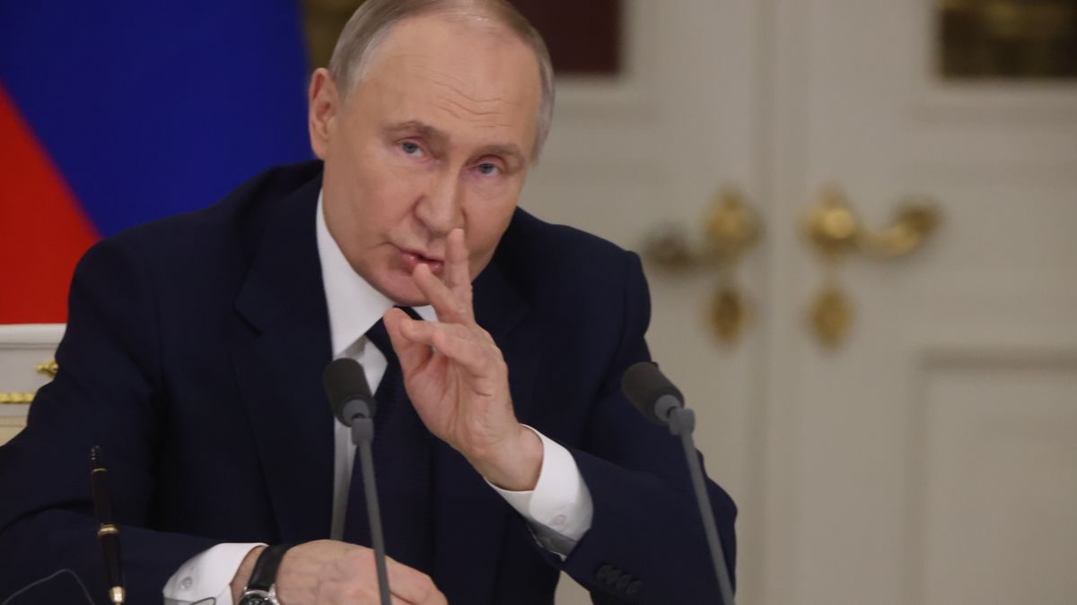 MOSCOW, RUSSIA - JANUARY 17 (RUSSIA OUT) Russian President Vladimir Putin gestures during Russian-Iranian meeting at the Grand Kremlin Palace,  January 17, 2025, in Moscow, Russia. Pezeshkian arrived in Moscow for a treaty signing with Putin. (Photo by Contributor/Getty Images)