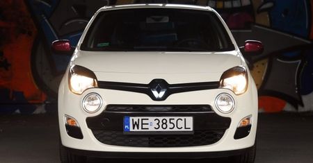 Renault Twingo 1,2 Dynamique – być kobietą 2: Francja w natarciu [test autokult.pl]
