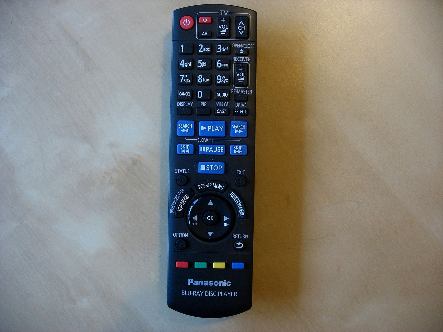 Blu-ray 3D Panasonic DMP-BDT100 - japoński styl [test] 3