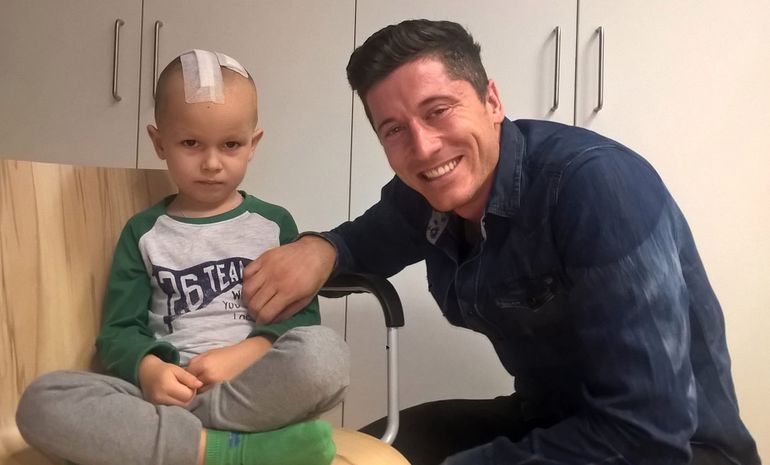 Robert Lewandowski odwiedził Cypriana po operacji/ arch. prywatne