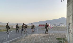 Afganistan. Dojazd do lotniska w Kabulu zablokowany przez talibów