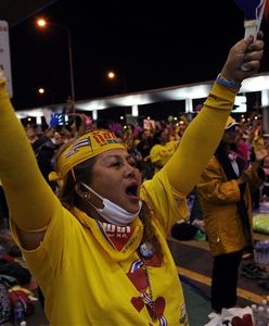 Tajowie okupują lotniska