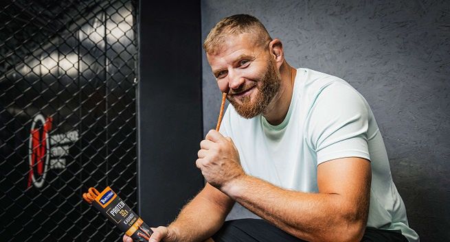 Tarczyński ma nowego ambasadora. To mistrz MMA