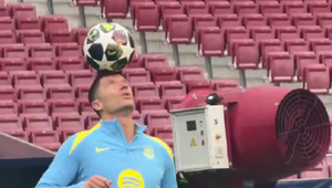 Ale technika. Nagranie z "Lewym" hitem