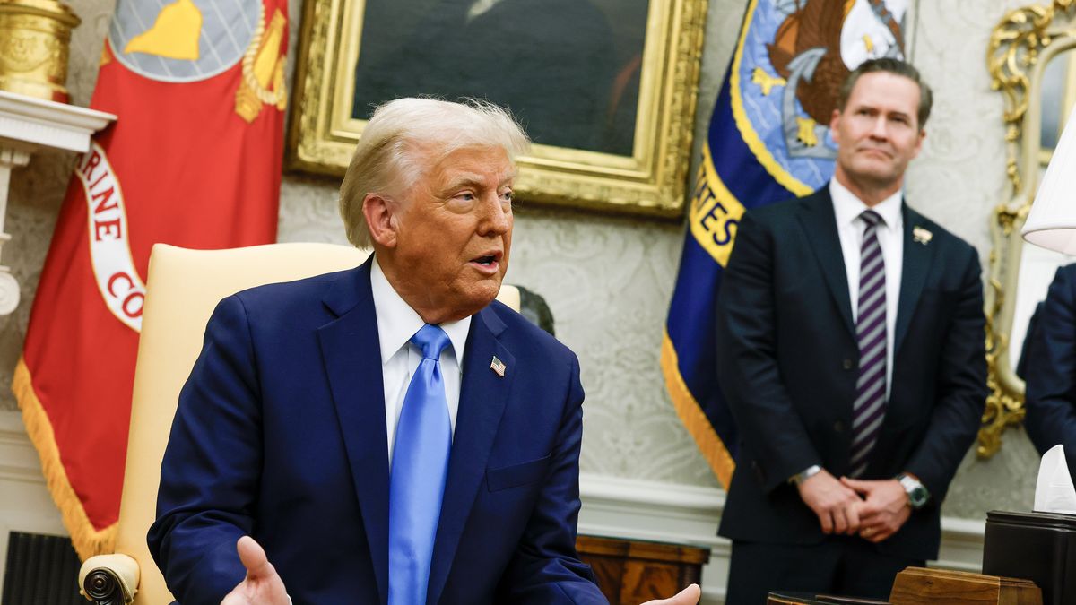 Waltz tłumaczy Trumpa. Chodzi o umowę, którą odrzucił Zełenski?