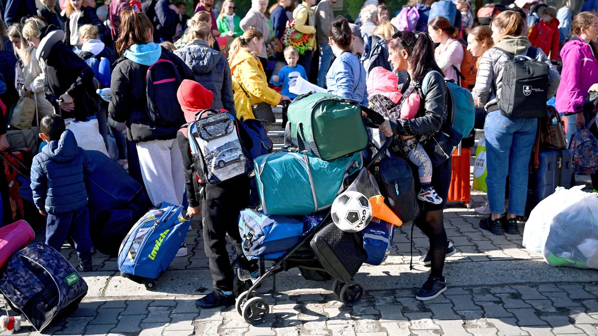 Darek Delmanowicz
dworzec, graniczne, kolejowe, kolejowy, pkp, powroty, powr�t, rosja, terminal, ukraina, ukrai�cy, wojna