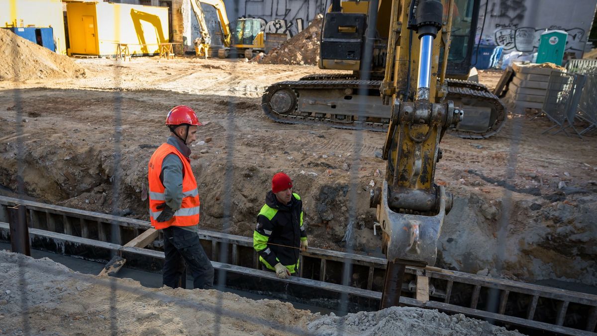 Reporter archiwum 2024 12
09.11.2024 Warszawa n/z prace budowlane ul. Hoza w Warszawie
fot. Stach Antkowiak/REPORTER
Stach Antkowiak/REPORTER