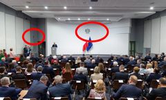 Wojewoda przeniósł krzyż. "Gdzieś w uboczne miejsce, w kąt"