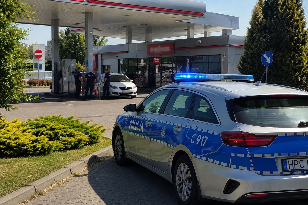72-latka z zanikami pamięci odnaleziona na Zazamczu. Pomógł pracownik stacji paliw