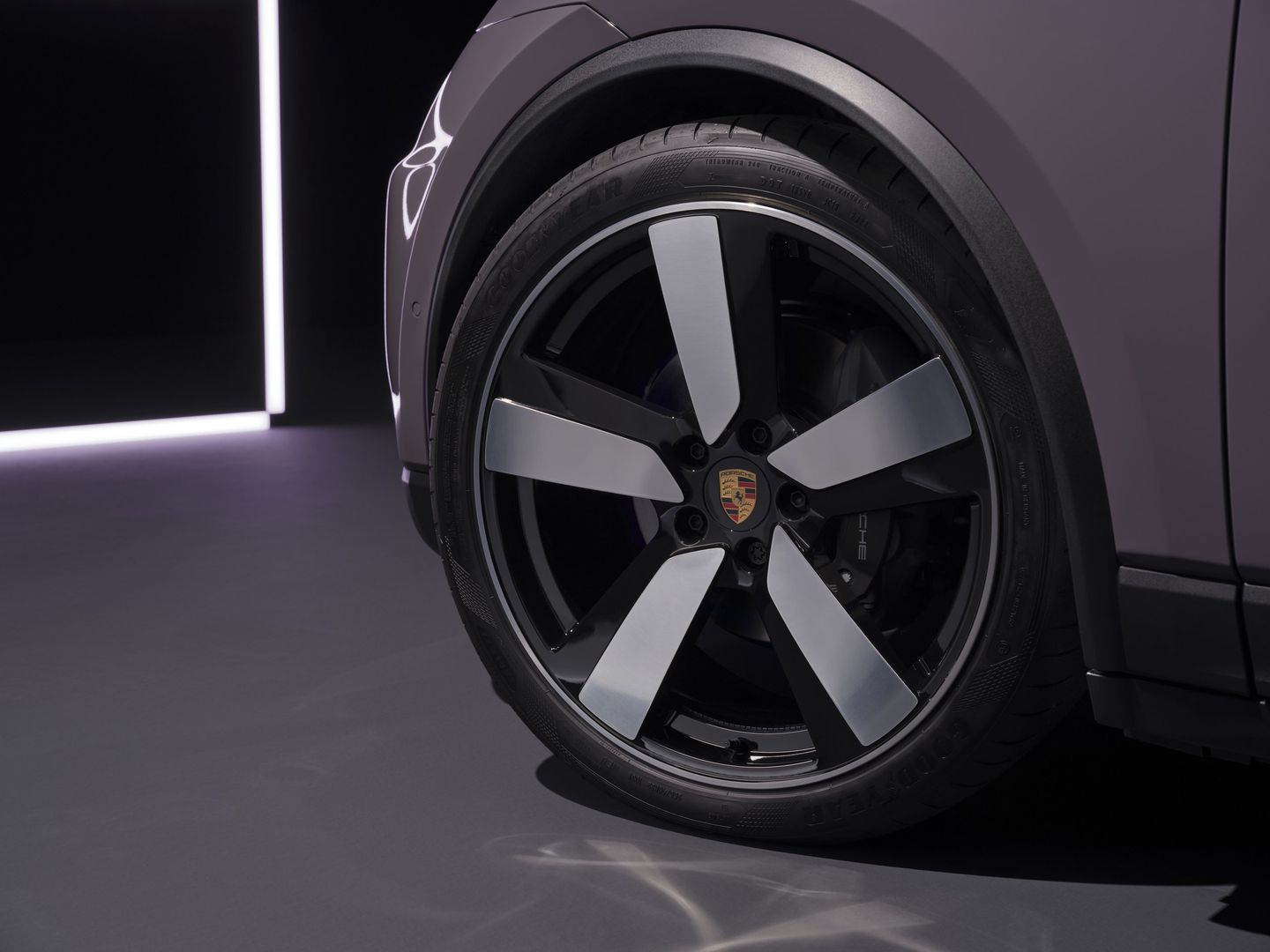 Porsche Macan (2024)