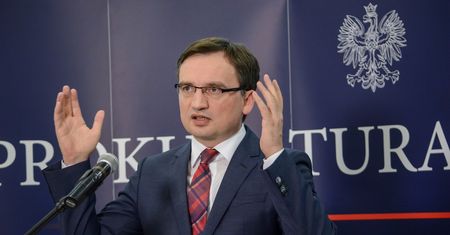 Ziobro ocenił straty związane z aferą reprywatyzacyjną