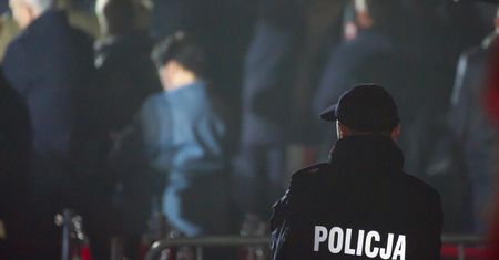 "Żeby chociaż jedne Święta mógł spędzić z synem". Problemy mundurowych