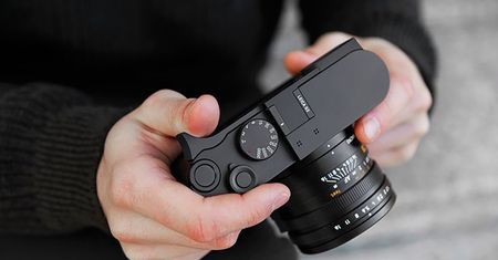 Leica Q2 - aparat za 20 tys. złotych ma problem z odczytem plików RAW