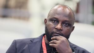 Olisadebe wznowił karierę i zagra w Polsce