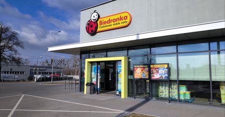 Ruszyły ważne rozmowy w Biedronce. Stawką podwyżki o 1000 zł