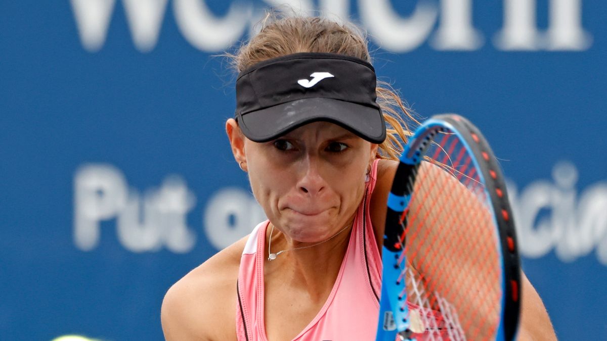 PAP/EPA / JASON SZENES / Na zdjęciu: Magda Linette