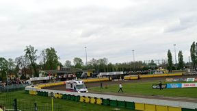 Żużel. Zawodnik Kolejarza Rawicz odwieziony do szpitala. Przez chwilę nie było z nim kontaktu