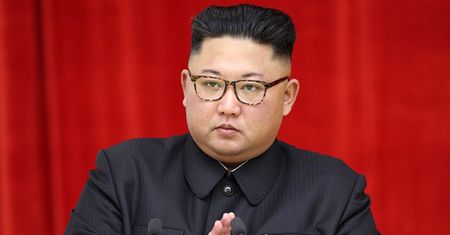 Kim Dzong Un planuje utworzenie "niezwyciężonej armii" i oskarża USA