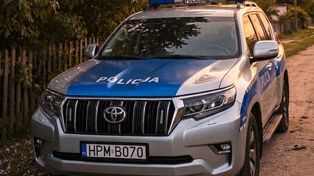 Boćki. Ojciec potrącił dwóch synów. Jeden zmarł. Wstrząsające szczegóły