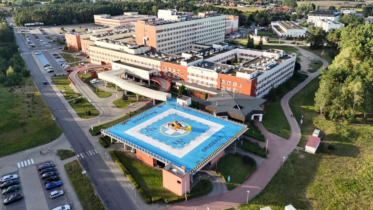 Grudziądz: Dług szpitala to ponad 615 mln zł. Radny Lewicy pyta dyrektor lecznicy: -Jak pani to robi, że ten szpital jeszcze stoi na nogach?