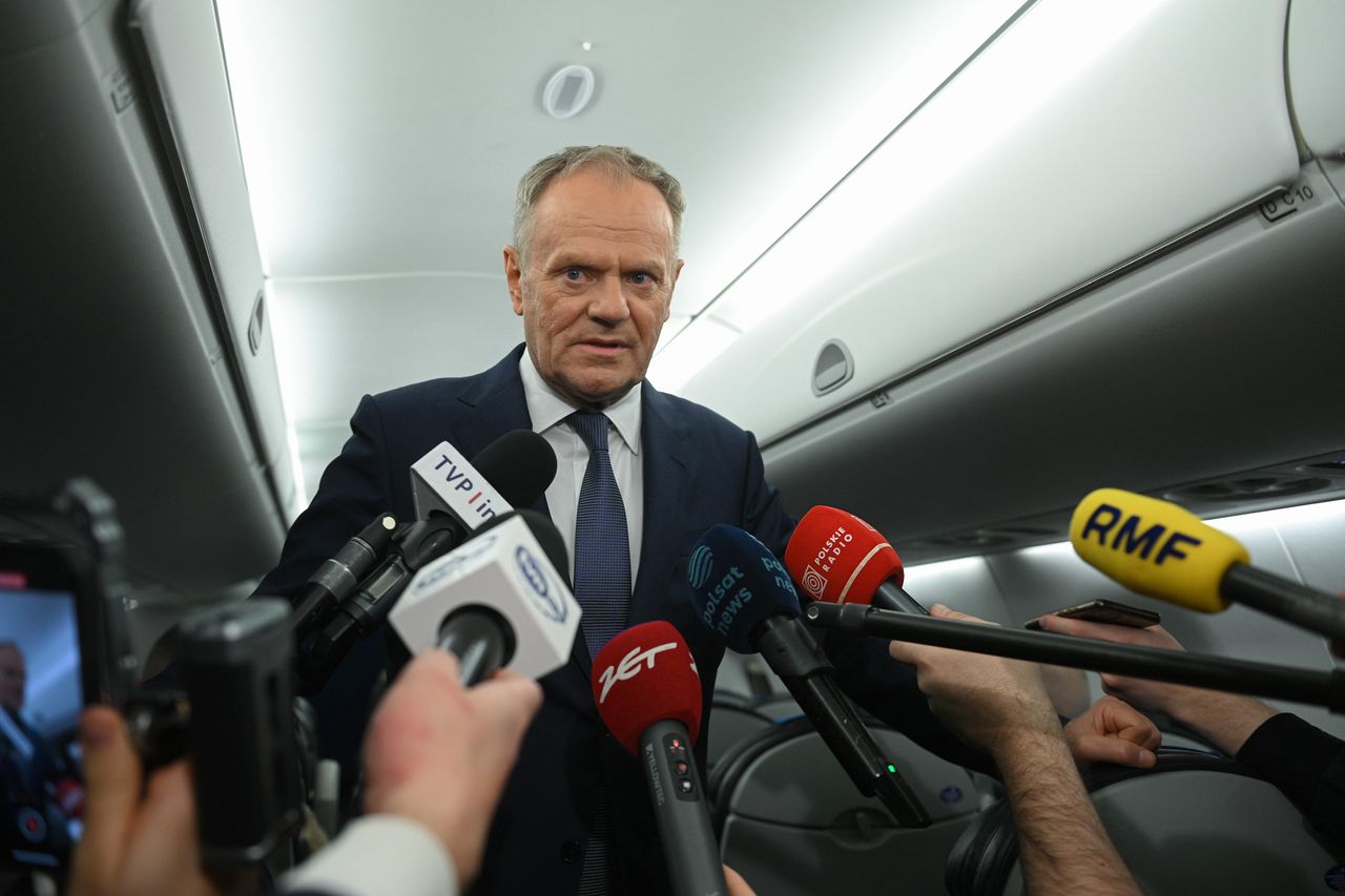 Tusk przed szczytem w Paryżu. "Więcej niż cień szansy na pokój"