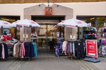 Niemiecki dyskont zamknie 300 sklepów. Wiemy, co z punktami w Polsce