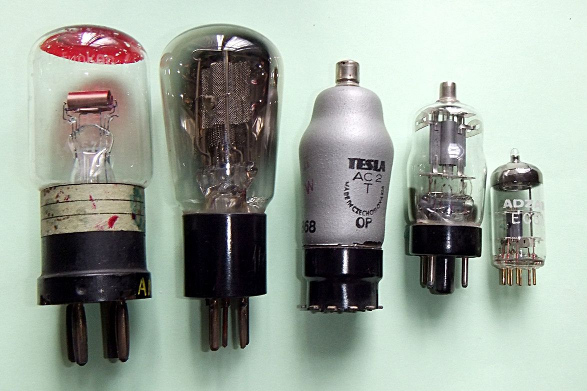 Lampa elektronowa zamiast tranzystora: comeback stuletniej technologii