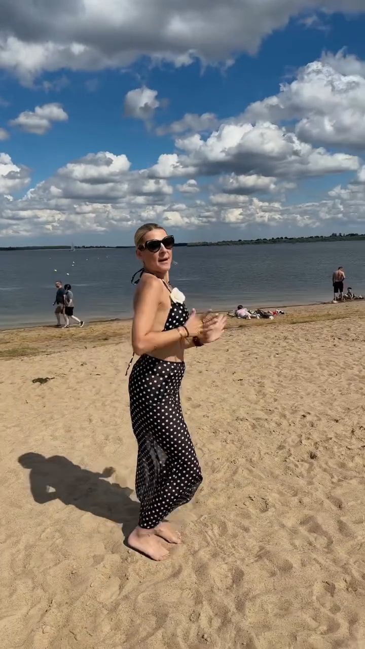 Magdalena Narożna w bikini