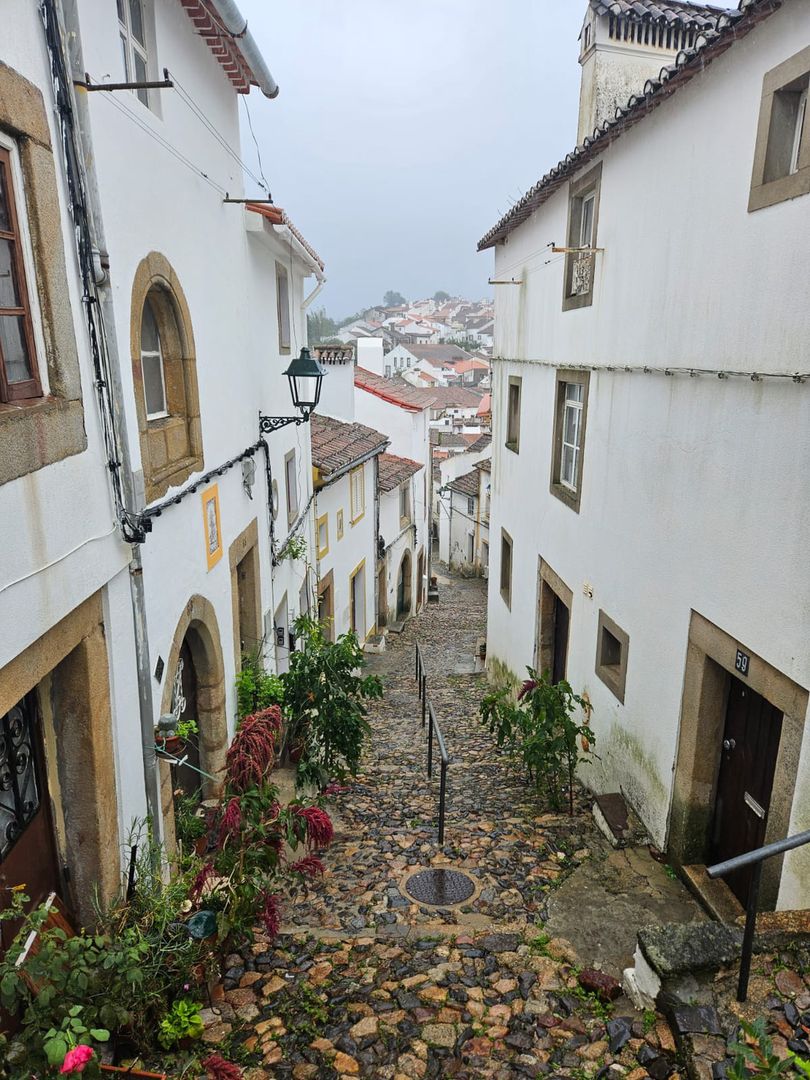 Castelo de Vide to miasteczko, w którym mamy wrażenie, jakby czas się zatrzymał wiele lat temu