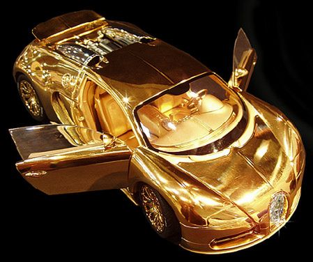 Złoty Bugatti Veyron wysadzany diamentami za ponad 10 milionów złotych!