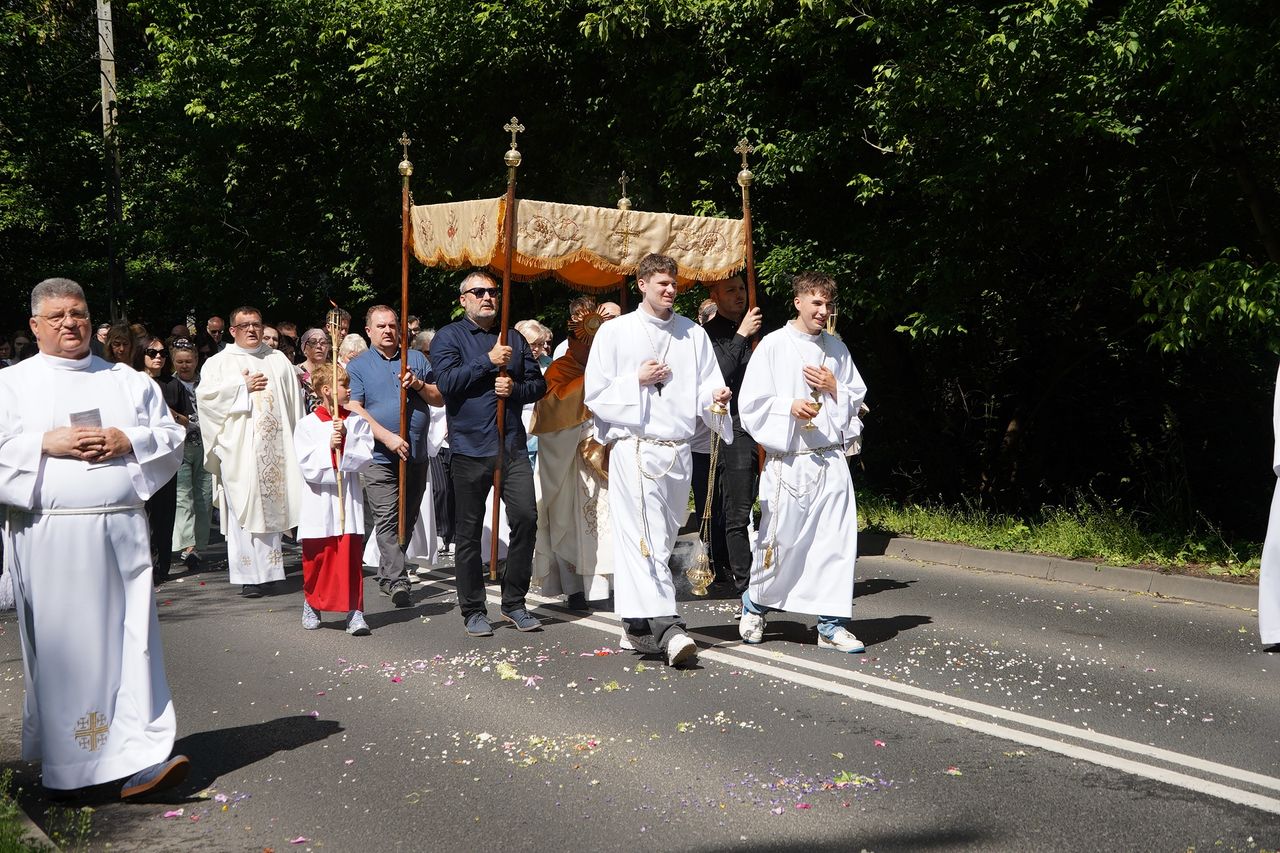 Boże Ciało, Procesja Parafia pw.  Św Rafała Kalinowskiego w Pile