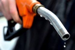 Zbliża się koniec spadków detalicznych cen paliw