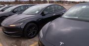 Wandale uszkodzili 80 samochodów Tesli. Najpoważniejszy taki przypadek w Kanadzie