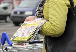 Eksperci ostrzegają: Gazetki w sklepach stanowią potencjalne zagrożenie koronawirusem