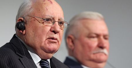Gorbaczow krytykuje Europę za brak jedności i bezpieczeństwa