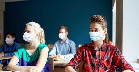 Zmiana decyzji w Ministerstwie Edukacji i Nauki. Uczniowie klas 4-8 w jeszcze gorszej sytuacji