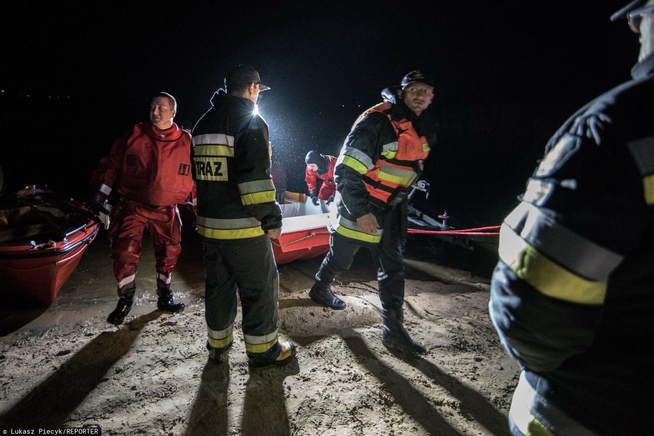 Nocny dramat nad jeziorem. Wyłowiono zwłoki kobiety