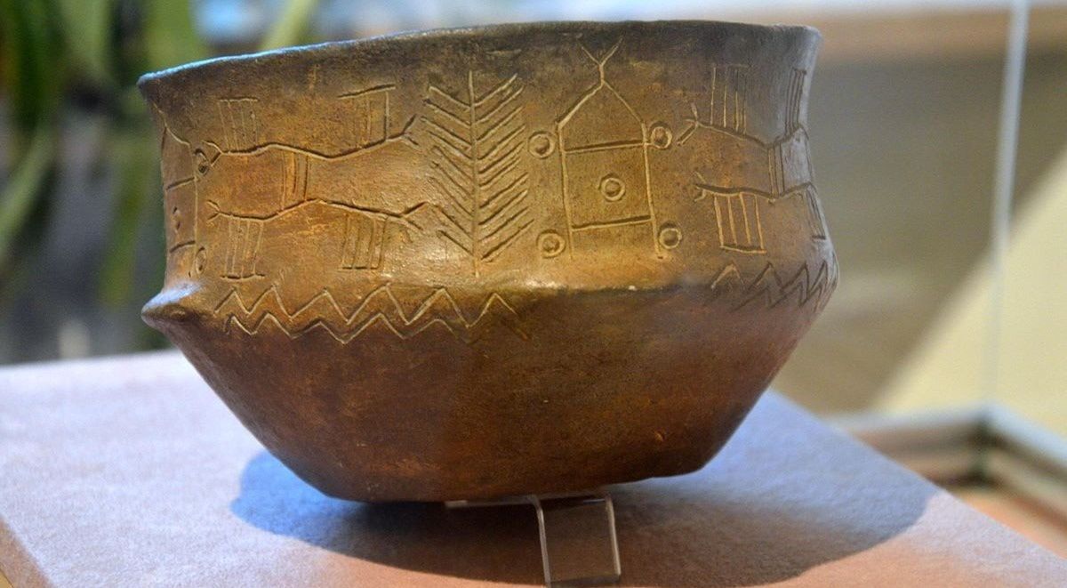 Waza z Bronocic. To najstarsze tego typu naczynie