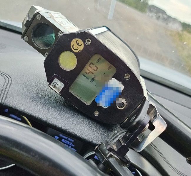 Jechał 140 km/h w zabudowanym. Kara nie mogła być inna