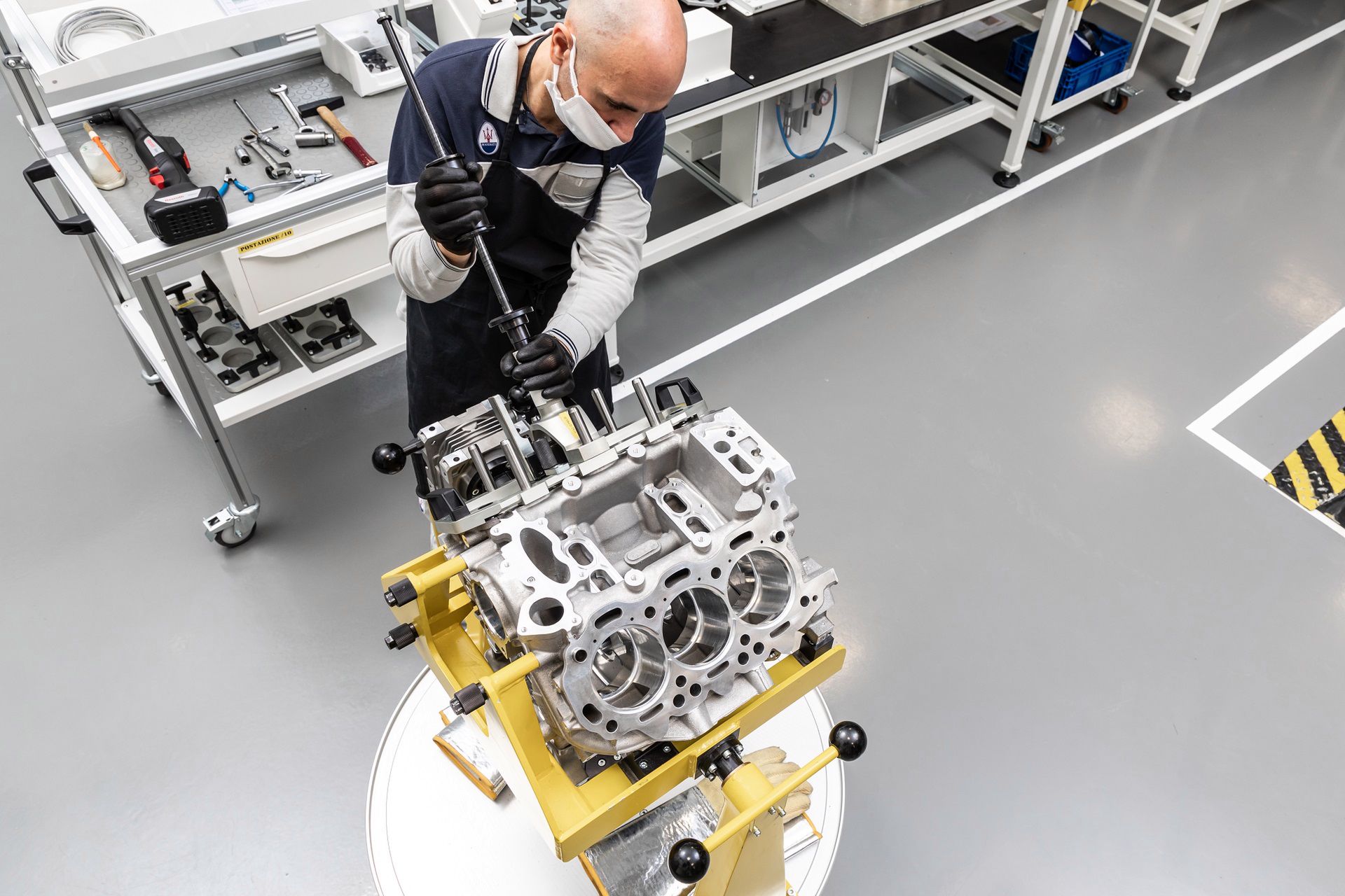 Produkcja silnika Maserati Nettuno (fot. Maserati)