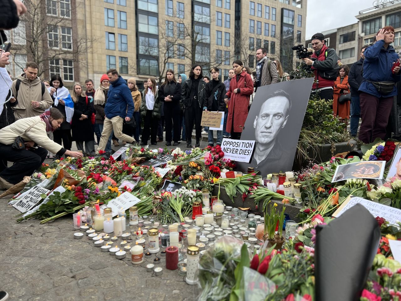 Russia refuses to clear Navalny's name from terror list