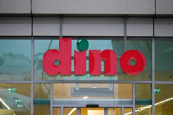 Już teraz w Dino. 4 + 4 gratis