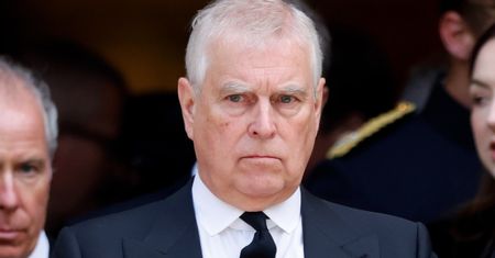 Książę Andrzej POZBAWIONY TYTUŁU i posiadłości. Pałac Buckingham wydał oświadczenie