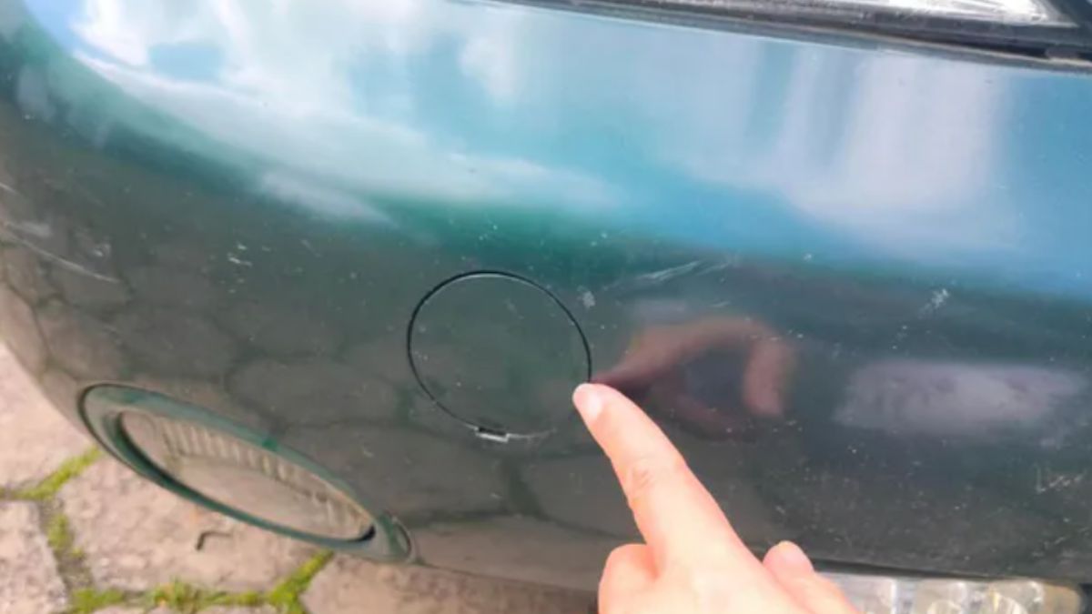 Do czego służy zaślepka w zderzaku samochodu?