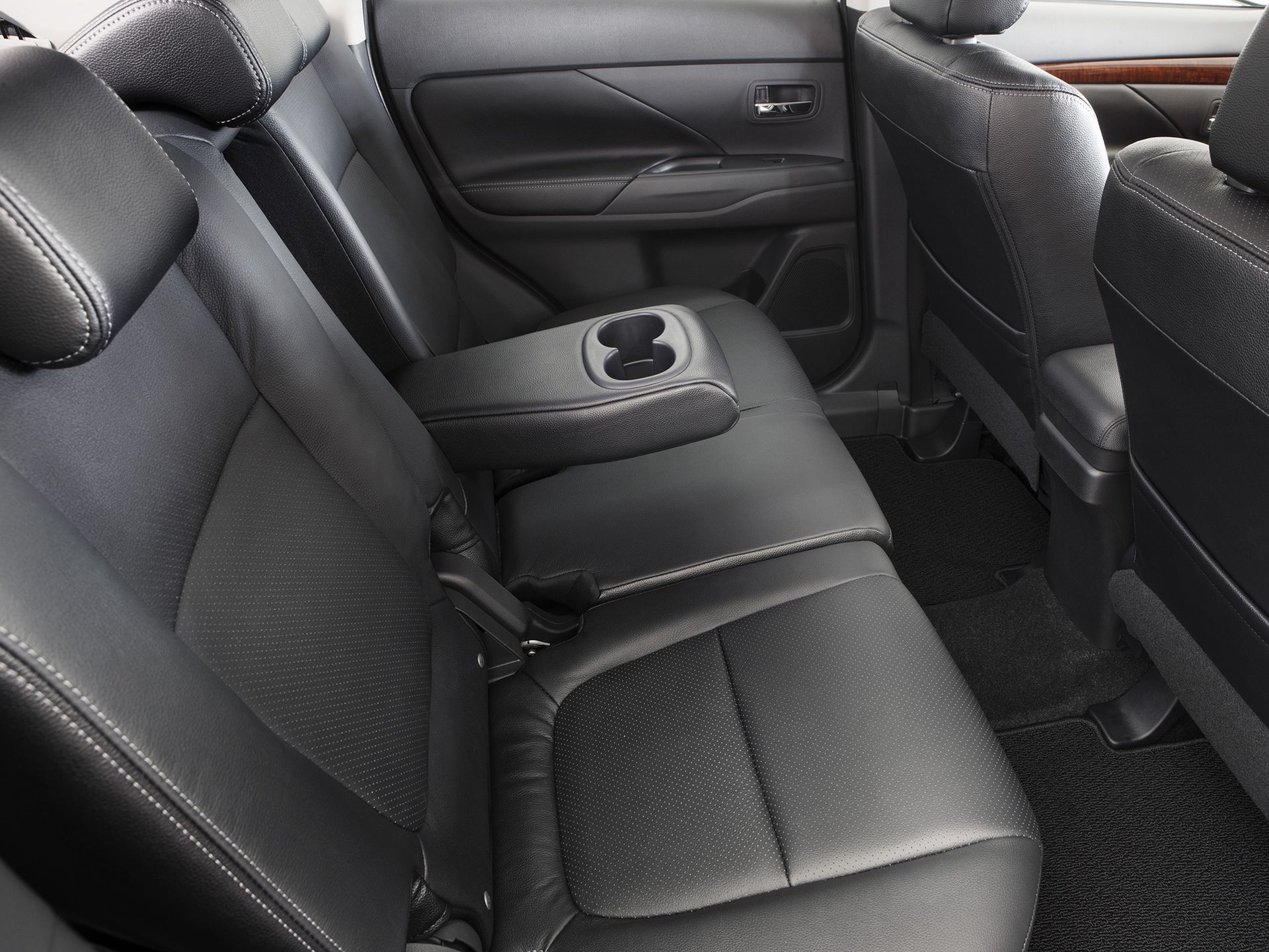 Mitsubishi Outlander III