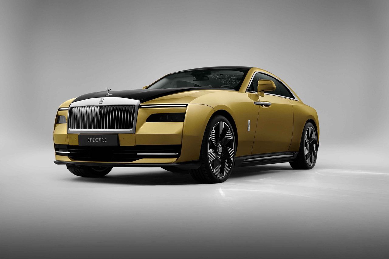 Rolls-Royce Spectre (2023)